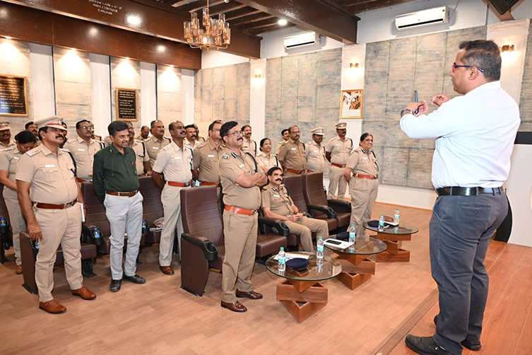Growth mindset coach trains the Chennai police officers with leadership and motivation techniques.