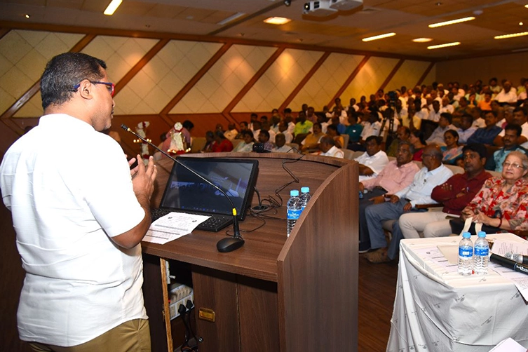 Growth coach inspires all young leaders with an actionable strategies during motivational session.