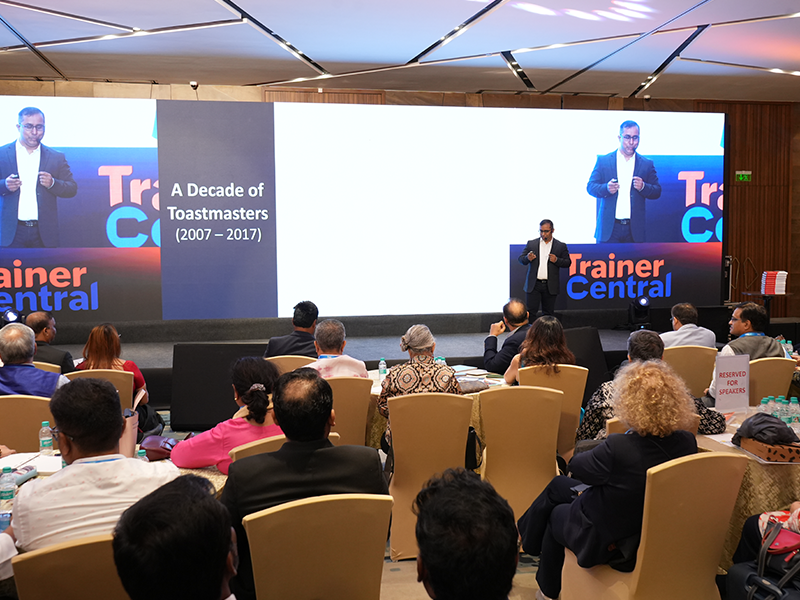 Keynote Speaker At Trainer Central Leadership Event Mumbai Leadership keynote speaker addresses Trainer Central event in Mumbai with high-impact strategies.