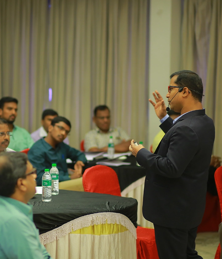 Benefits Of Attending Leadership Keynote Talks, Hyderabad Keynote leadership talks in Hyderabad benefit professionals, corporates, youth, and entrepreneurs.